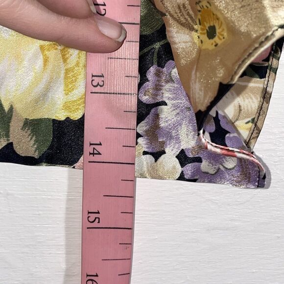 Vintage Victoria’s Secret Gold Label Floral High Cut Satin Bloomers Shorts M - Picture 8 of 8